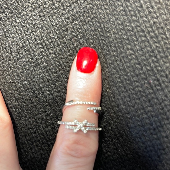 Jewelry - Two rhinestone rings!